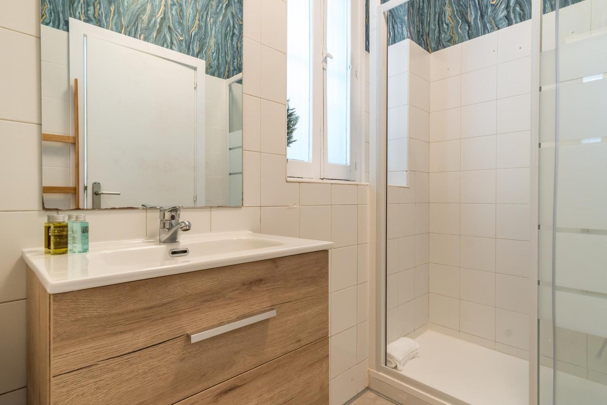 Cozy & Centric- 1bd 1bth- Salamanca Madrid
